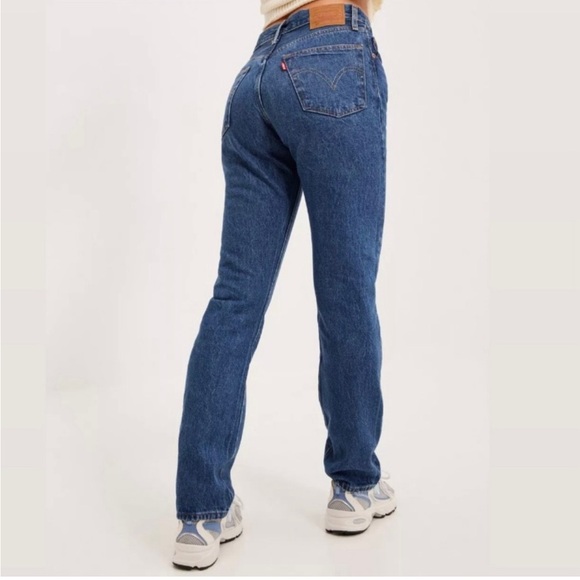 Levi’s 501 high-waisted dark-wash jeans. 💙 - Picture 2 of 6